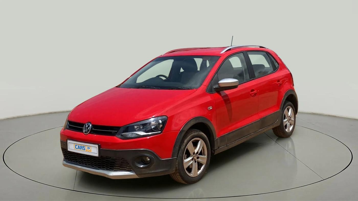 2014 Volkswagen Polo HIGHLINE1.5L, Diesel, Manual, 43,680 km, Left Front Diagonal