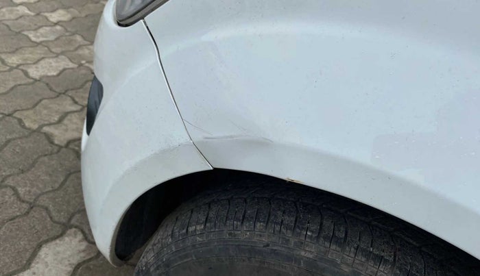 2014 Maruti Ritz VXI, Petrol, Manual, 38,439 km, Left fender - Slightly dented