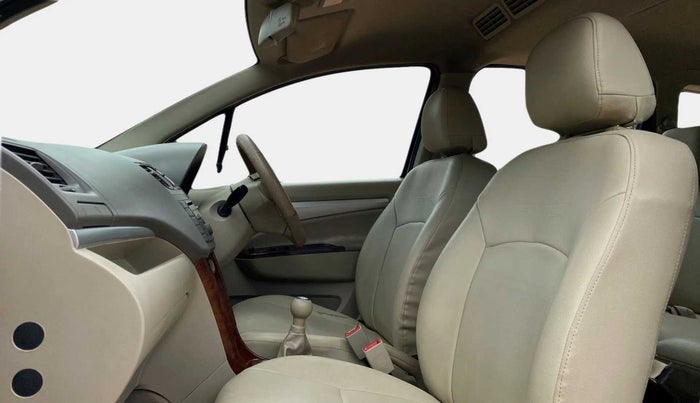 2013 Maruti Ertiga VXI, Petrol, Manual, 83,166 km, Right Side Front Door Cabin