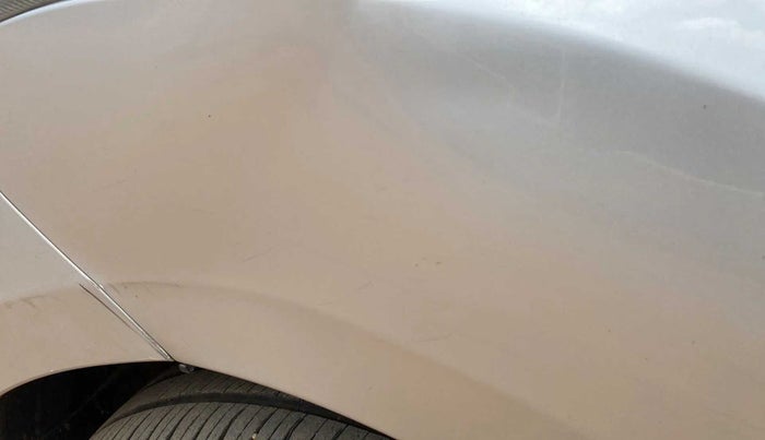 2013 Maruti Ertiga VXI, Petrol, Manual, 83,166 km, Left fender - Slightly dented