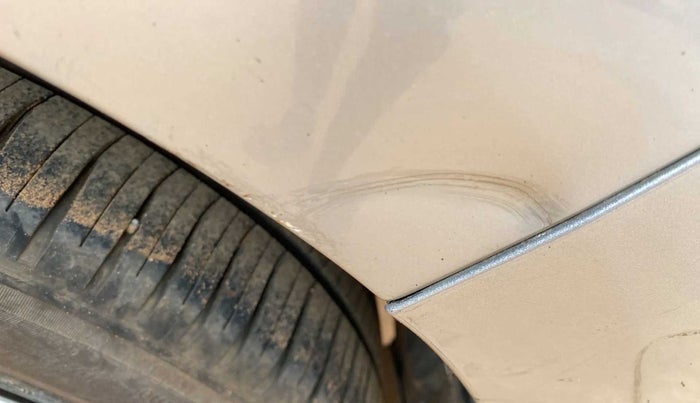 2013 Maruti Ertiga VXI, Petrol, Manual, 83,166 km, Left quarter panel - Slightly dented