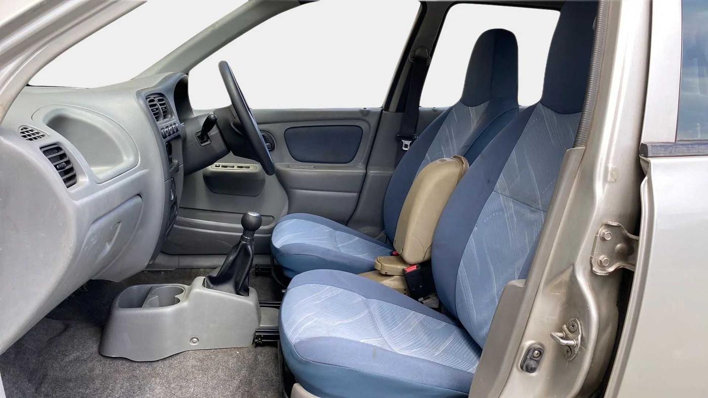 2014 Maruti Alto K10 VXI, Petrol, Manual, 82,508 km, Right Side Front Door Cabin