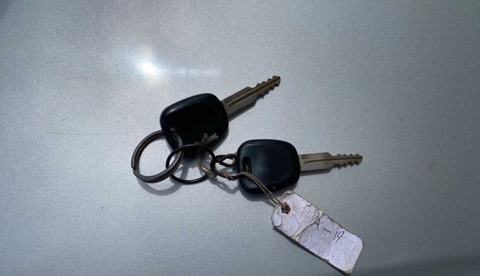 2014 Maruti Alto K10 VXI, Petrol, Manual, 82,508 km, Key Close Up