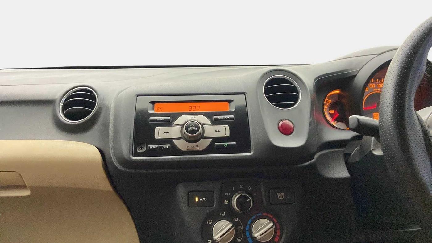 2014 Honda Brio S MT, Petrol, Manual, 69,598 km, Air Conditioner