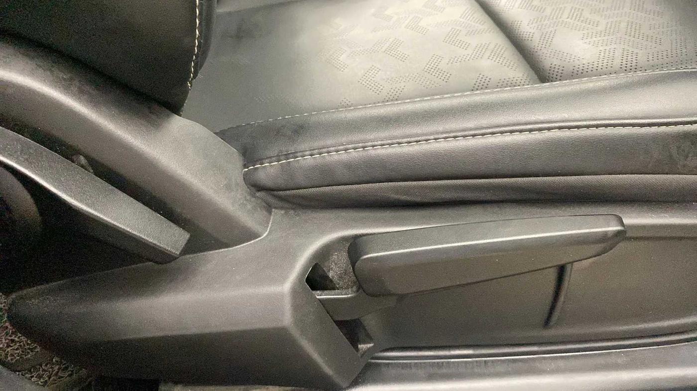 2022 Tata ALTROZ XZA PLUS, Petrol, Automatic, 15,833 km, Driver Side Adjustment Panel