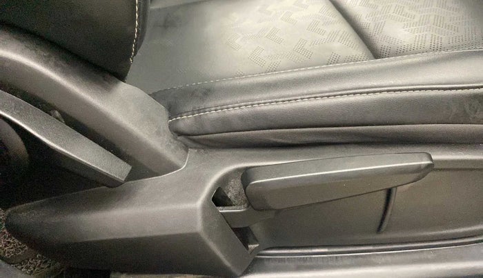 2022 Tata ALTROZ XZA PLUS, Petrol, Automatic, 15,833 km, Driver Side Adjustment Panel