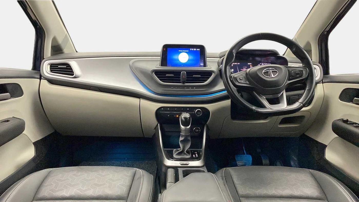 2022 Tata ALTROZ XZA PLUS, Petrol, Automatic, 15,833 km, Dashboard