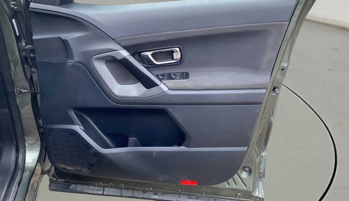 2021 Tata Harrier XT PLUS CAMO, Diesel, Manual, 25,010 km, Driver Side Door Panels Control