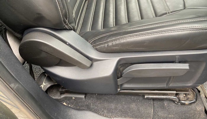 2021 Tata Harrier XT PLUS CAMO, Diesel, Manual, 25,010 km, Driver Side Adjustment Panel