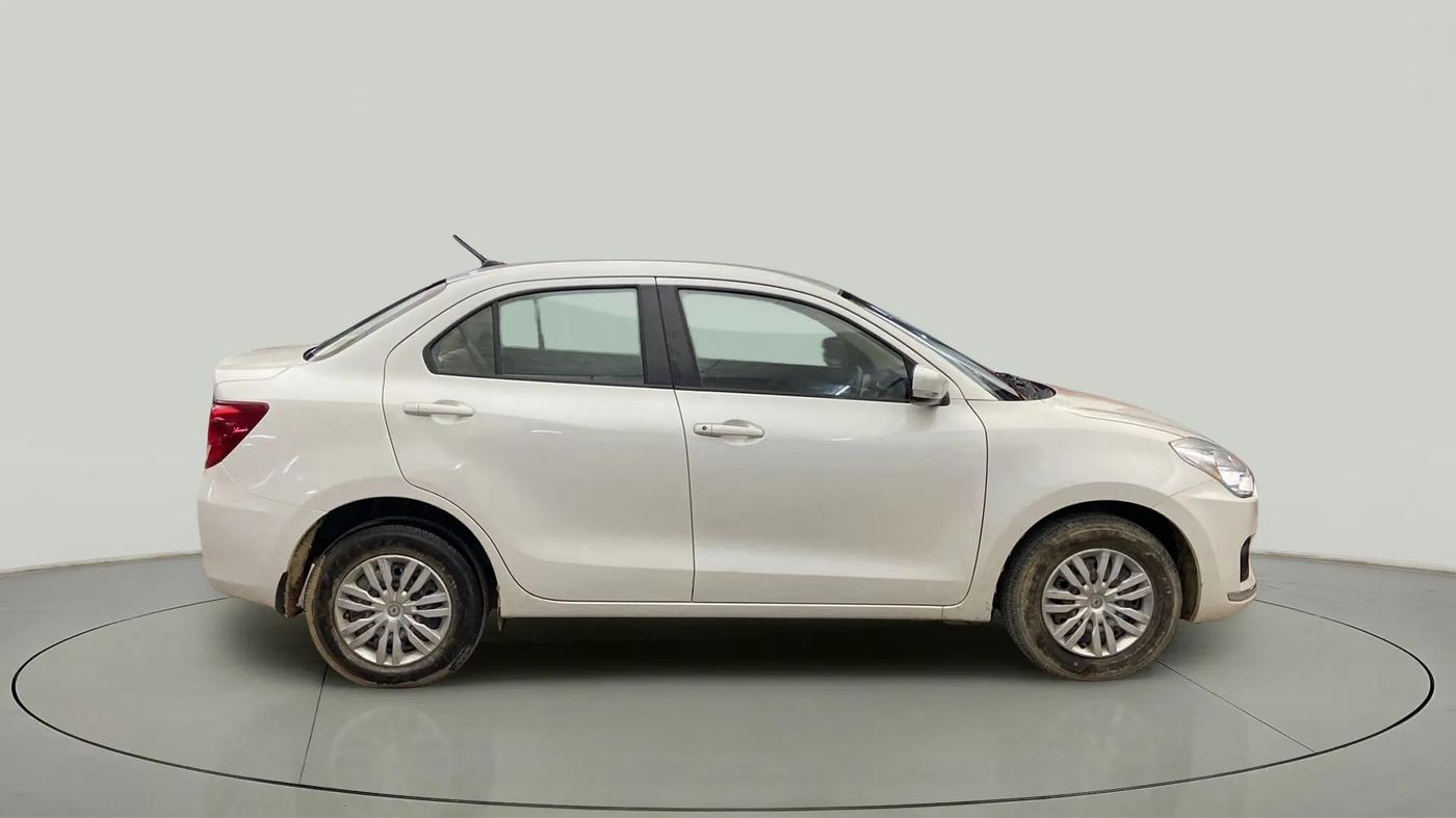 2017 Maruti Dzire VXI, Petrol, Manual, 81,715 km, Right Side View