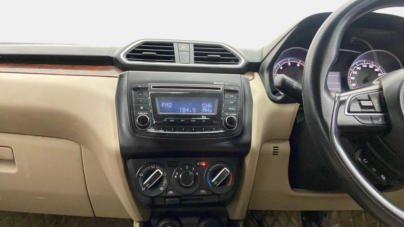 2017 Maruti Dzire VXI, Petrol, Manual, 81,715 km, Air Conditioner