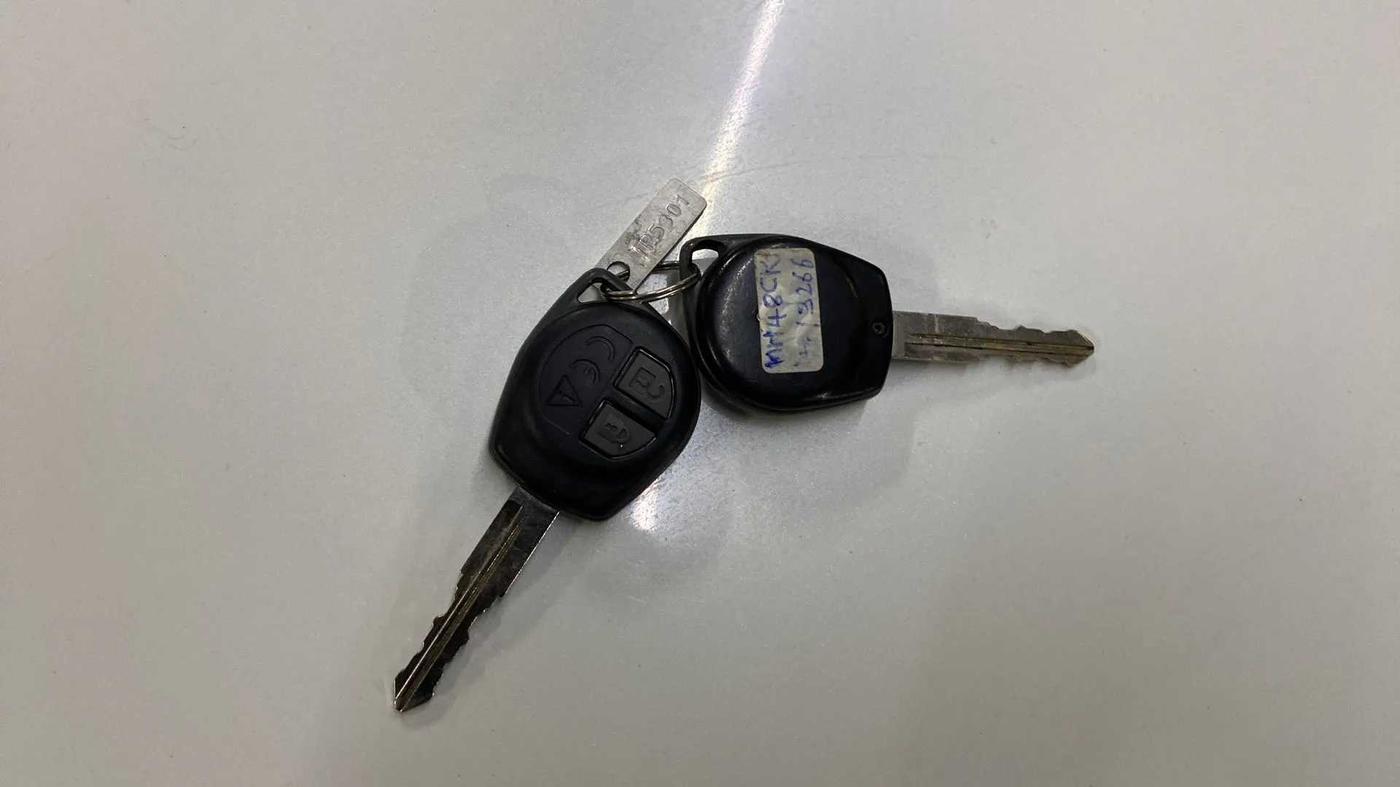 2022 Maruti Baleno DELTA PETROL 1.2, Petrol, Manual, 21,228 km, Key Close Up