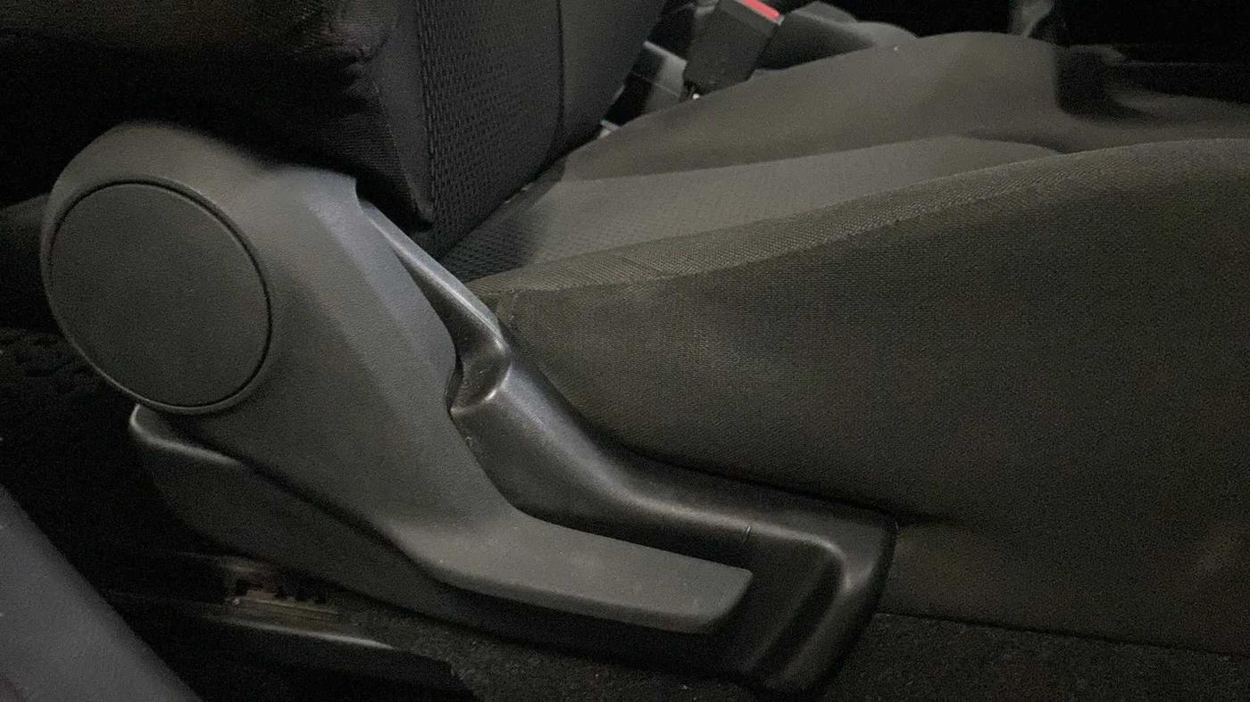 2022 Maruti Baleno DELTA PETROL 1.2, Petrol, Manual, 21,228 km, Driver Side Adjustment Panel