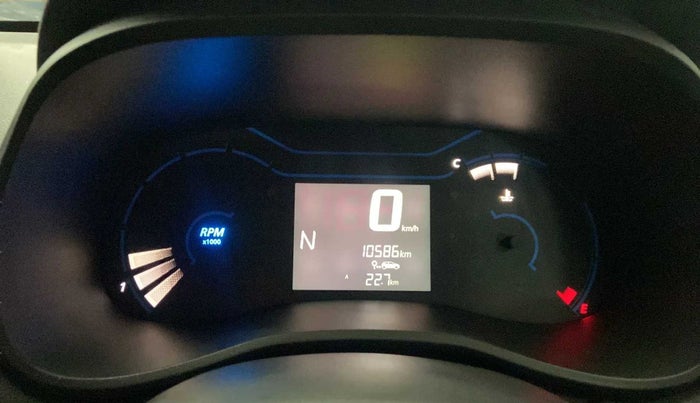 2022 Renault Kwid CLIMBER 1.0 AMT, Petrol, Automatic, 11,557 km, Odometer Image