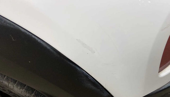 2022 Renault Kwid CLIMBER 1.0 AMT, Petrol, Automatic, 11,557 km, Rear bumper - Minor scratches