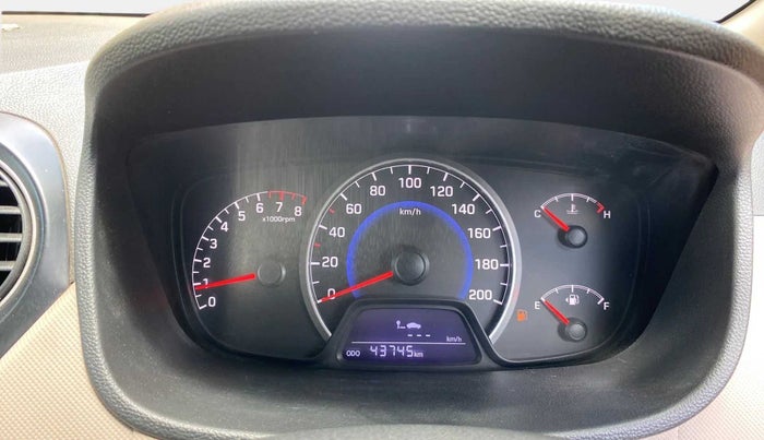 2015 Hyundai Grand i10 SPORTZ 1.2 KAPPA VTVT, Petrol, Manual, 43,755 km, Odometer Image