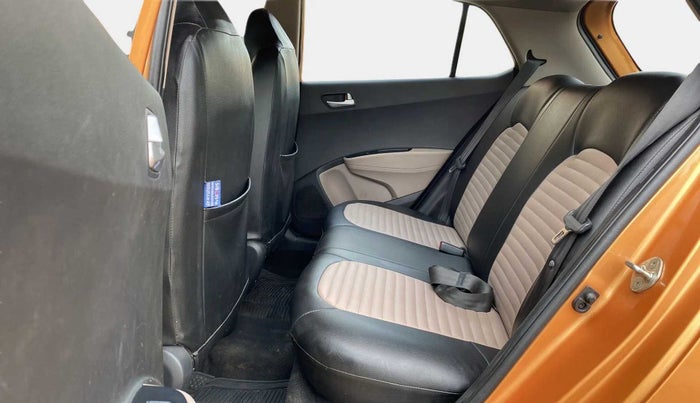 2015 Hyundai Grand i10 SPORTZ 1.2 KAPPA VTVT, Petrol, Manual, 43,755 km, Right Side Rear Door Cabin