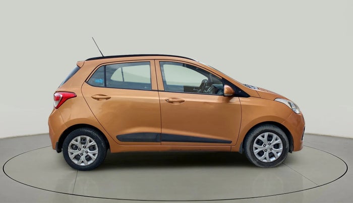 2015 Hyundai Grand i10 SPORTZ 1.2 KAPPA VTVT, Petrol, Manual, 43,755 km, Right Side View