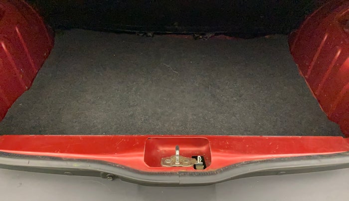 2019 Renault Kwid RXT 1.0 (O), Petrol, Manual, 57,770 km, Boot Inside