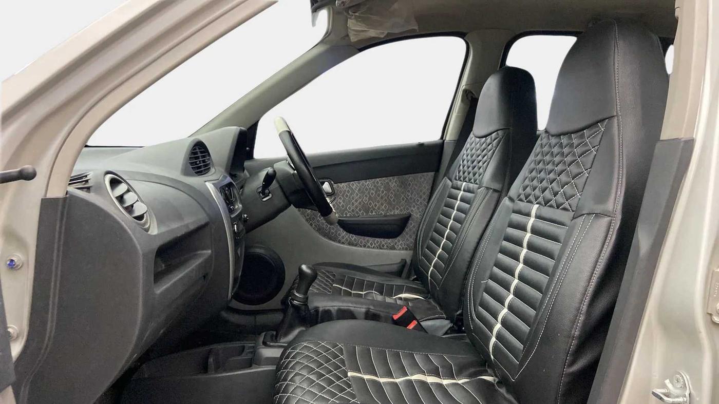 2017 Maruti Alto 800 VXI, Petrol, Manual, 34,005 km, Right Side Front Door Cabin