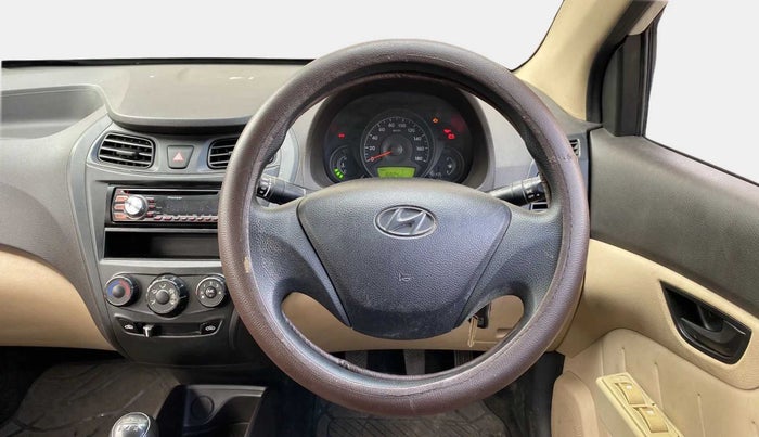 2015 Hyundai Eon D-LITE+, Petrol, Manual, 16,825 km, Steering Wheel Close Up