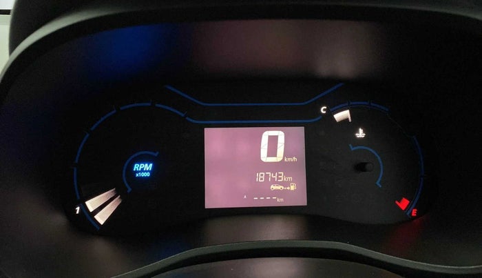 2021 Renault Kwid RXT 1.0 (O), Petrol, Manual, 18,721 km, Odometer Image
