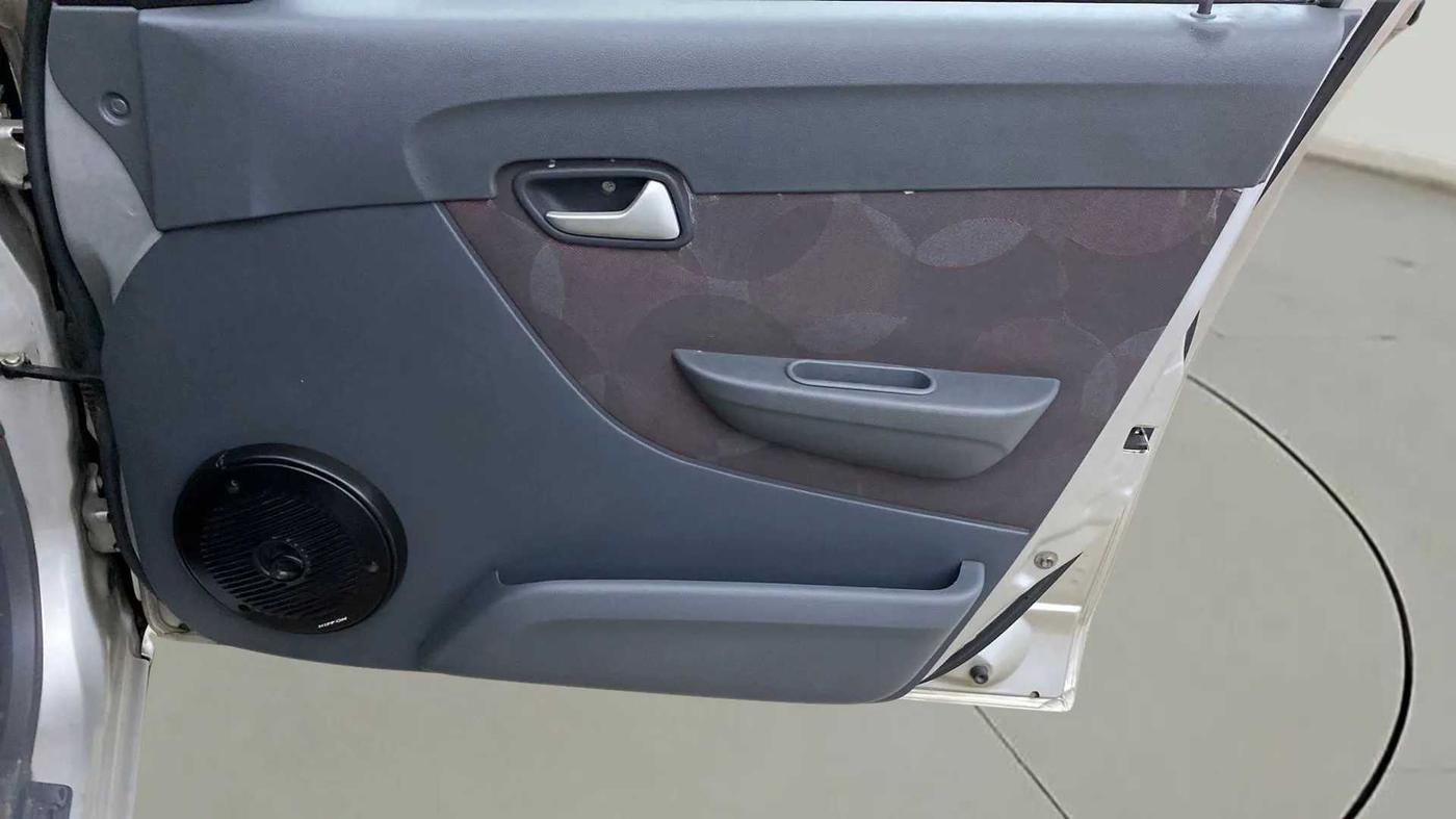 2014 Maruti Alto 800 LXI, Petrol, Manual, 60,150 km, Driver Side Door Panels Control