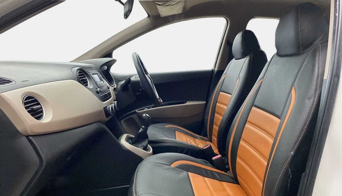 2018 Hyundai Xcent E+, CNG, Manual, 1,03,921 km, Right Side Front Door Cabin