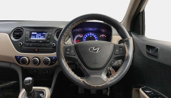 2018 Hyundai Xcent E+, CNG, Manual, 1,03,921 km, Steering Wheel Close Up