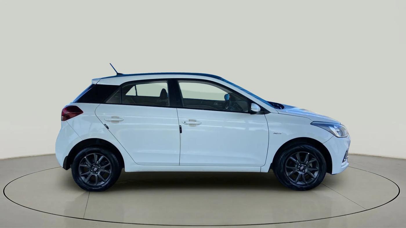 2018 Hyundai Elite i20 ASTA 1.2  CVT, Petrol, Automatic, 64,346 km, Right Side View