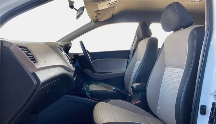 2018 Hyundai Elite i20 ASTA 1.2  CVT, Petrol, Automatic, 64,346 km, Right Side Front Door Cabin