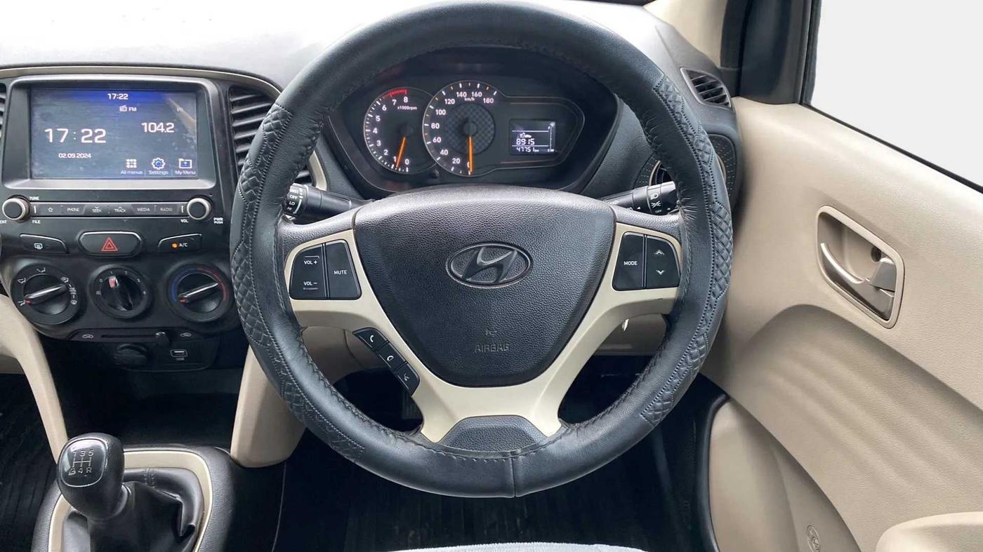 2019 Hyundai NEW SANTRO SPORTZ CNG, CNG, Manual, 47,804 km, Steering Wheel Close Up