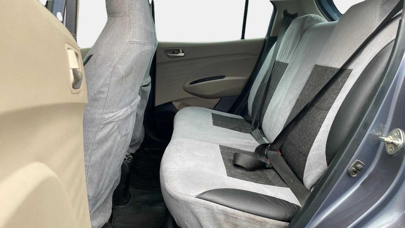 2019 Hyundai NEW SANTRO SPORTZ CNG, CNG, Manual, 47,804 km, Right Side Rear Door Cabin