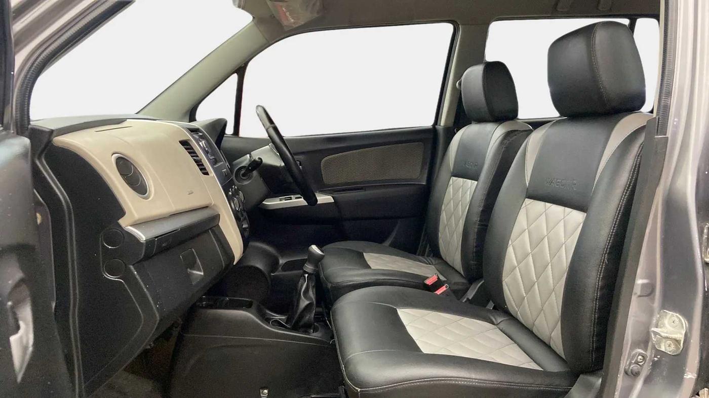 2014 Maruti Wagon R 1.0 LXI, Petrol, Manual, 53,555 km, Right Side Front Door Cabin