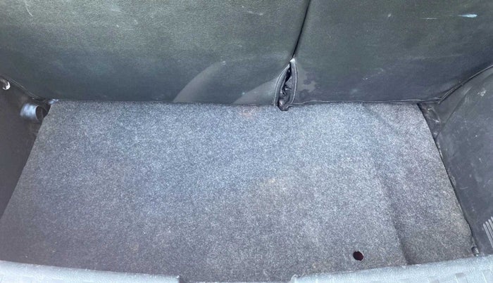 2017 Maruti Swift ZXI, Petrol, Manual, 81,900 km, Boot Inside