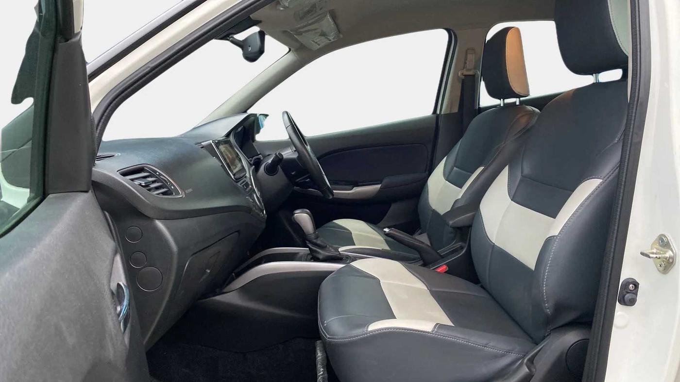 2020 Maruti Baleno ALPHA CVT PETROL 1.2, Petrol, Automatic, 29,675 km, Right Side Front Door Cabin