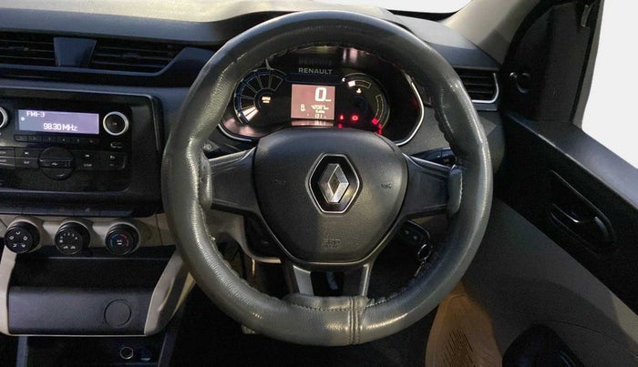 2019 Renault TRIBER RXL MT, Petrol, Manual, 42,317 km, Steering Wheel Close Up