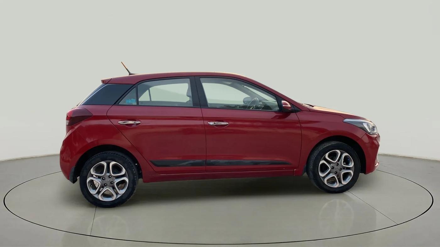 2019 Hyundai Elite i20 ASTA 1.2 (O), Petrol, Manual, 14,567 km, Right Side