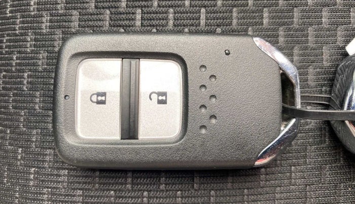 2017 Honda BR-V 1.5L I-VTEC V CVT, Petrol, Automatic, 44,093 km, Key Close Up