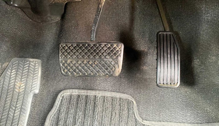 2017 Honda BR-V 1.5L I-VTEC V CVT, Petrol, Automatic, 44,093 km, Pedals