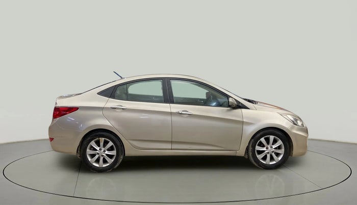 2013 Hyundai Verna FLUIDIC 1.6 VTVT SX OPT, Petrol, Manual, 77,458 km, Right Side View