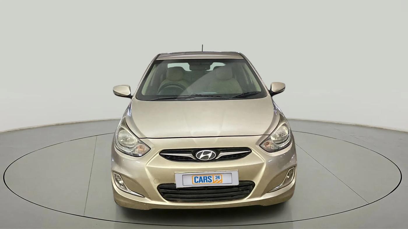 2013 Hyundai Verna FLUIDIC 1.6 VTVT SX OPT, Petrol, Manual, 77,458 km, Front