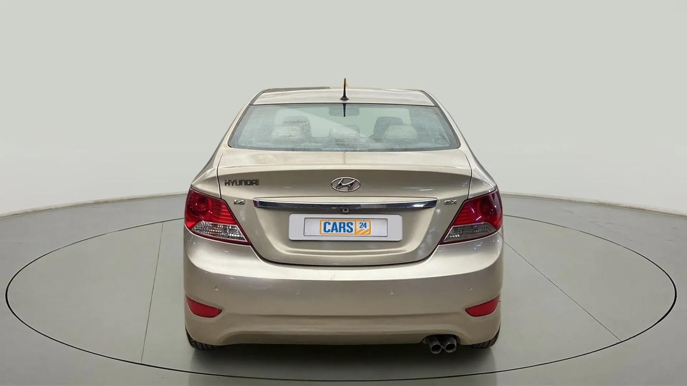 2013 Hyundai Verna FLUIDIC 1.6 VTVT SX OPT, Petrol, Manual, 77,458 km, Back/Rear