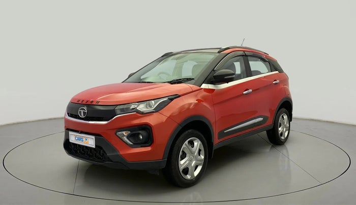 2023 Tata NEXON XMA SUNROOF PETROL, Petrol, Automatic, 7,413 km, Left Front Diagonal