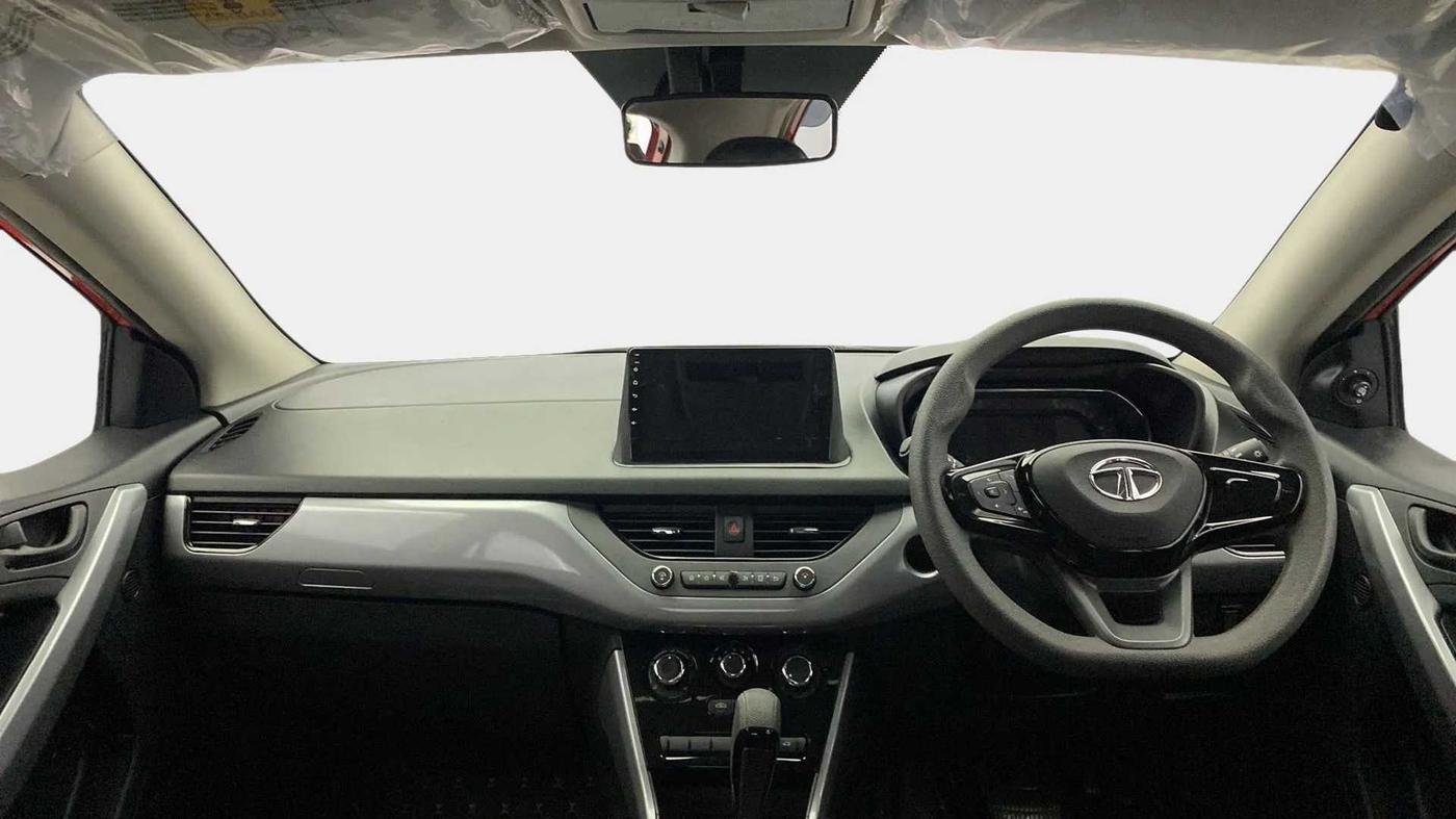 2023 Tata NEXON XMA SUNROOF PETROL, Petrol, Automatic, 7,413 km, Dashboard