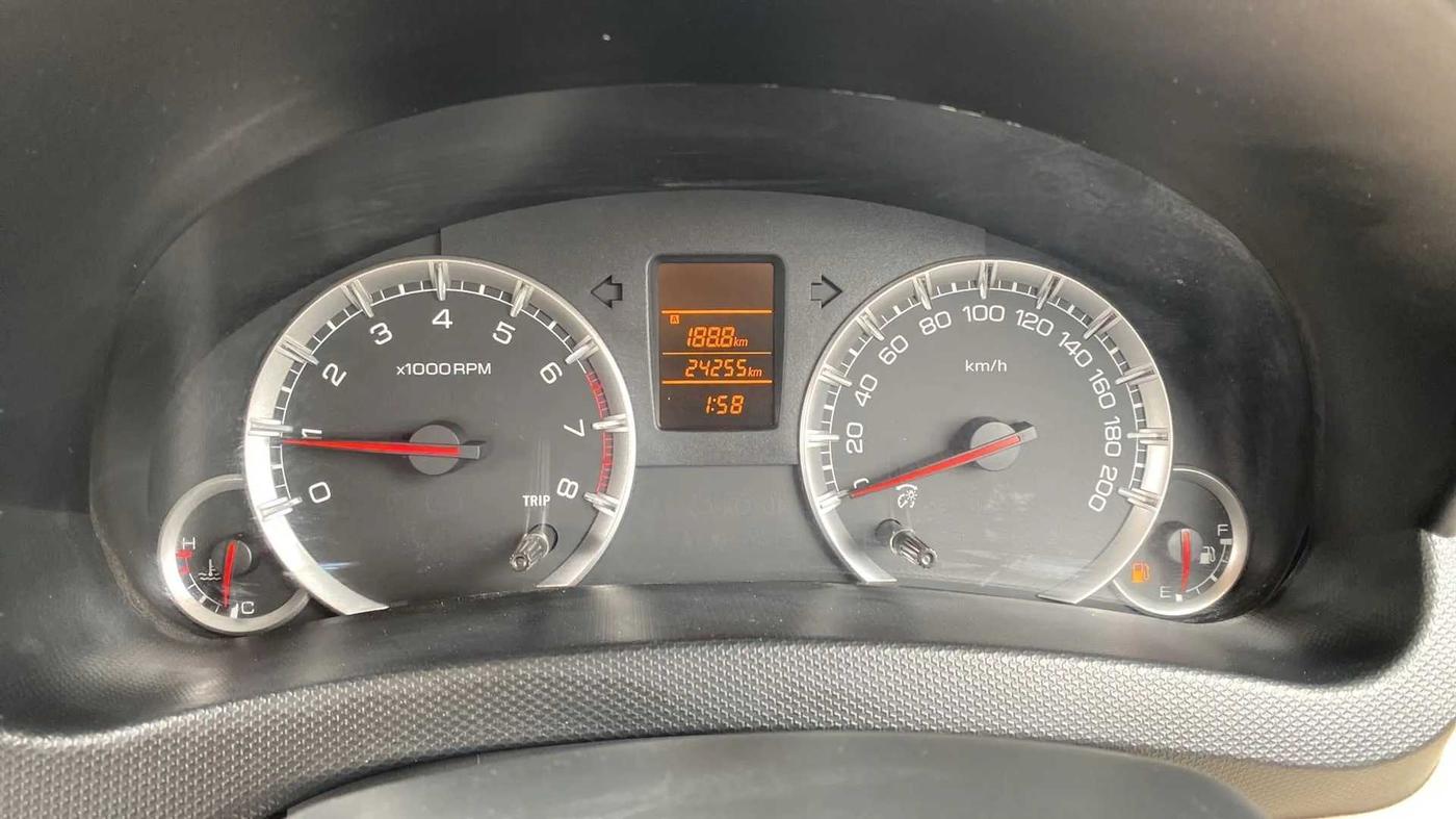 2013 Maruti Swift Dzire VXI, Petrol, Manual, 24,232 km, Odometer Image