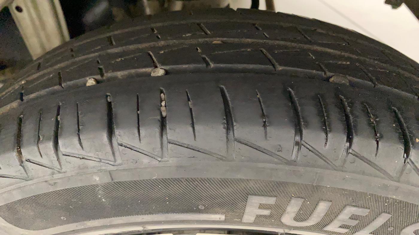 2020 Maruti Alto VXI, Petrol, Manual, 36,268 km, Right Front Tyre Tread