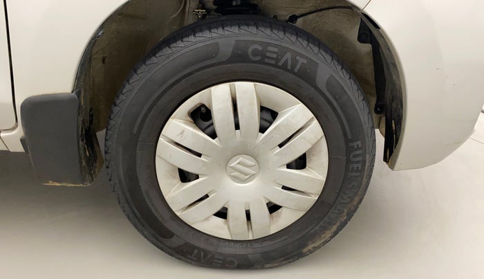 2020 Maruti Alto VXI, Petrol, Manual, 36,268 km, Right Front Wheel