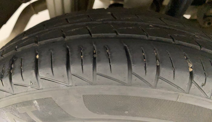 2020 Maruti Alto VXI, Petrol, Manual, 36,268 km, Right Rear Tyre Tread