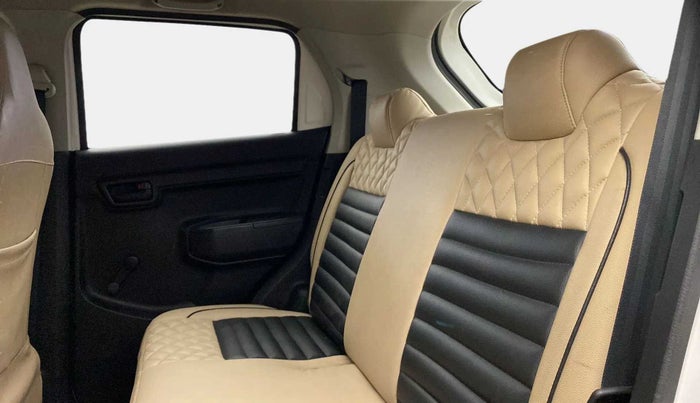 2022 Maruti S PRESSO VXI CNG, CNG, Manual, 22,368 km, Right Side Rear Door Cabin